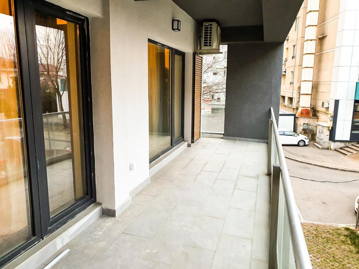 Urban Retreat: Industrial Chic 1Br Ap - Heart Of Bucharest Apartment Exterior photo